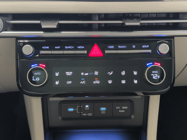 New 2026 Hyundai Tucson Limited AWD/4WD image 18