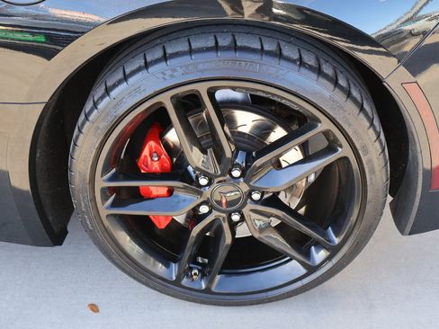 Used 2016 Chevrolet Corvette Stingray Coupe w/ 2LT Preferred Equipment Group image 9