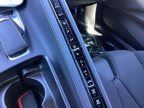 Used 2024 Chevrolet Corvette 1LT image 23