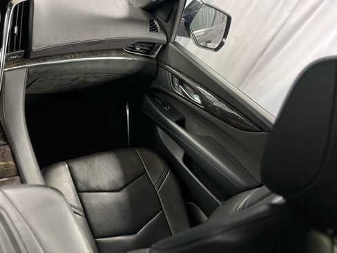 Used 2015 Cadillac Escalade ESV Platinum image 17
