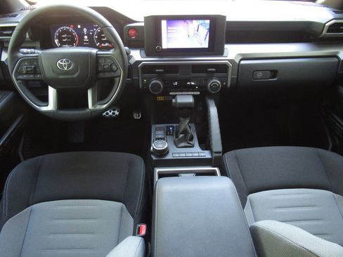 Certified 2025 Toyota 4Runner TRD Sport AWD/4WD image 29