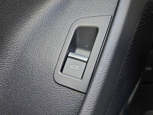 New 2026 Audi Q8 Premium Plus AWD/4WD image 16