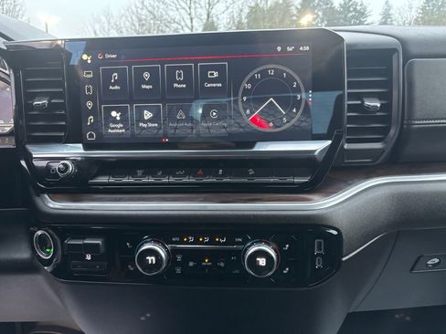 Certified 2025 GMC Sierra 3500 SLT w/ X31 Off-Road Package image 16