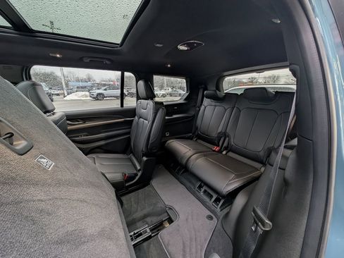 New 2026 Jeep Grand Cherokee L Limited image 18