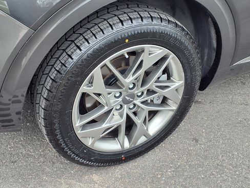 Used 2025 Genesis GV70 2.5T AWD/4WD image 27