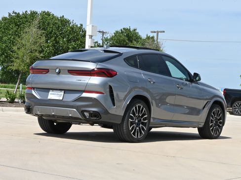 Used 2027 BMW X6 xDrive40i AWD/4WD image 9
