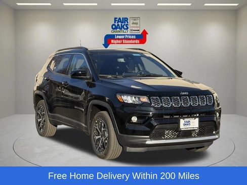 New 2026 Jeep Compass Limited w/ Sun, Sound & Navigation Group AWD/4WD image 1