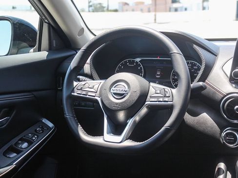 Used 2020 Nissan Sentra SR FWD image 16