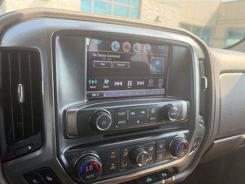Used 2018 Chevrolet Silverado 1500 LTZ w/ Sport Package AWD/4WD image 21