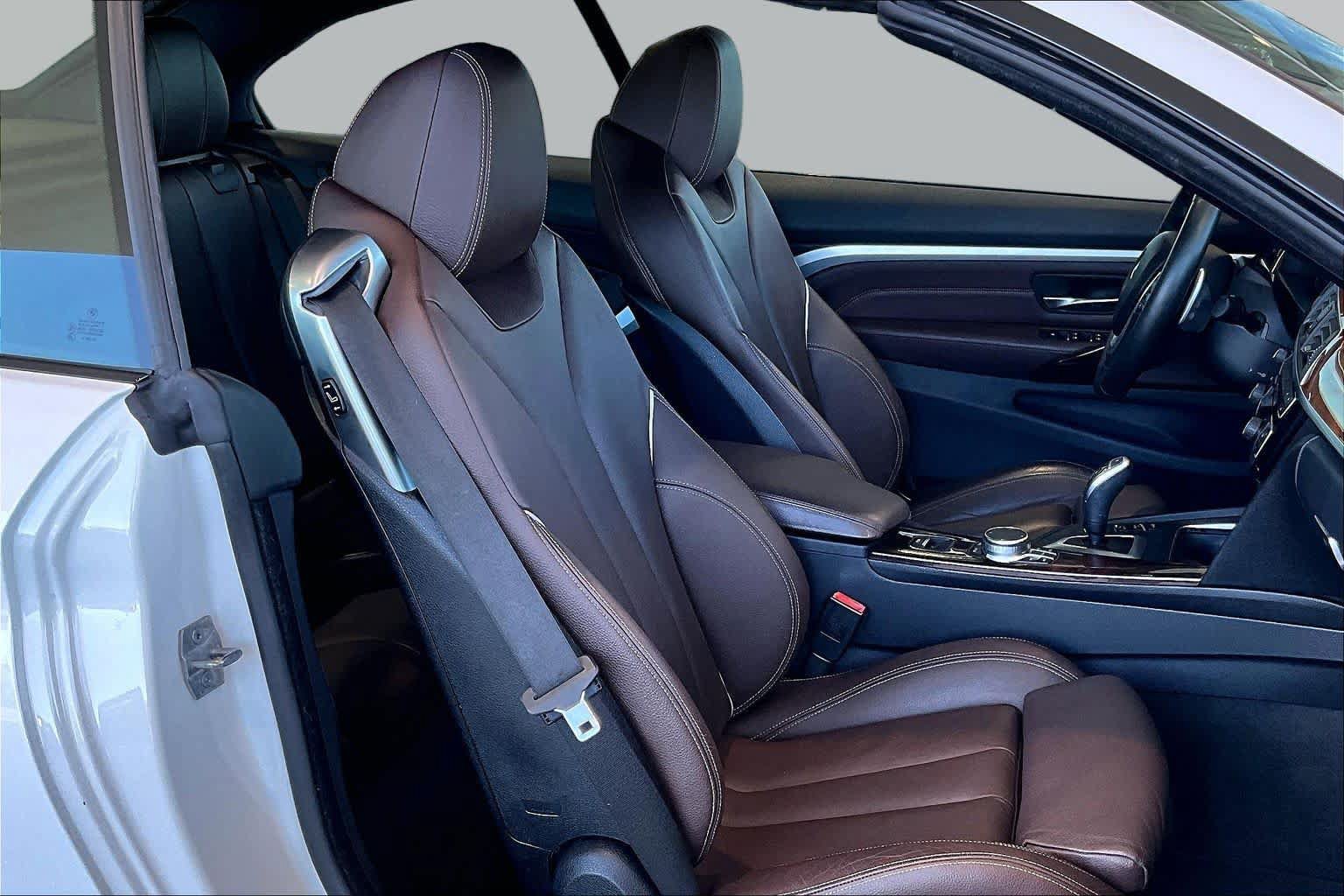 Used 2020 BMW 430i Convertible w/ M Sport Package RWD image 8