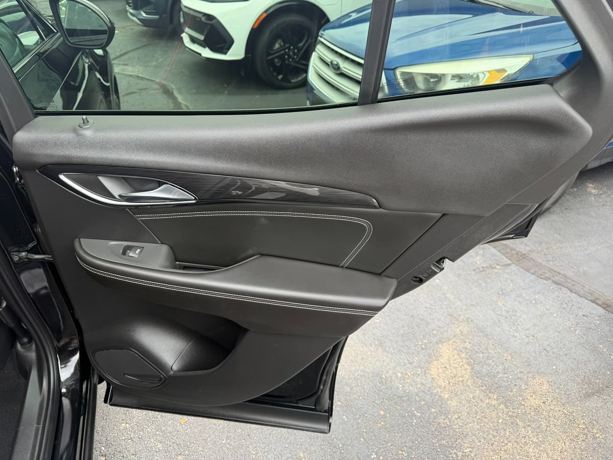 Used 2023 Buick Envision Essence w/ Technology Package I AWD/4WD image 32
