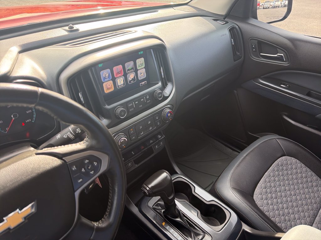 Used 2016 Chevrolet Colorado Z71 AWD/4WD image 14