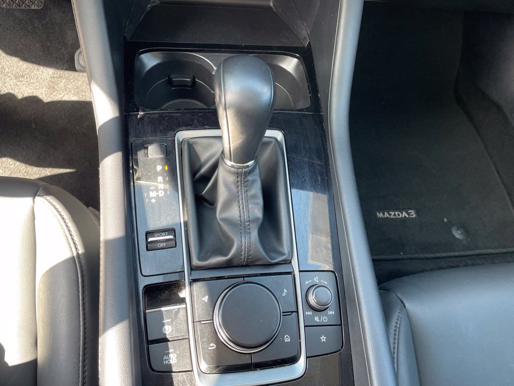 Used 2024 MAZDA MAZDA3 s FWD image 13