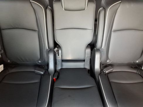 Used 2025 Honda Odyssey Touring image 23