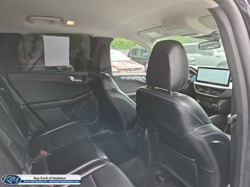 Used 2024 Ford Escape Platinum AWD/4WD image 41