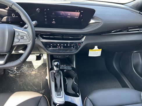 New 2026 Buick Envista Avenir FWD image 15