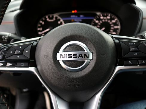 Used 2021 Nissan Altima 2.5 SR image 34