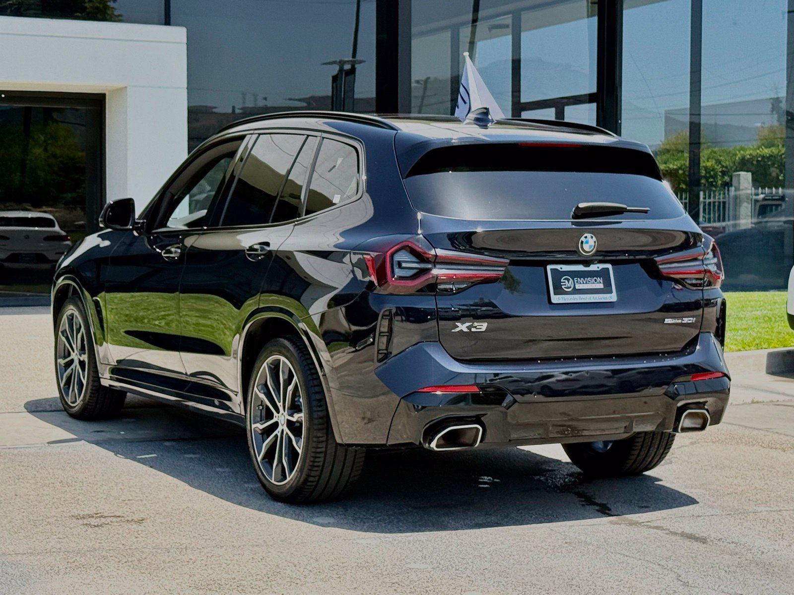 Used 2023 BMW X3 sDrive30i w/ M Sport Package RWD image 9