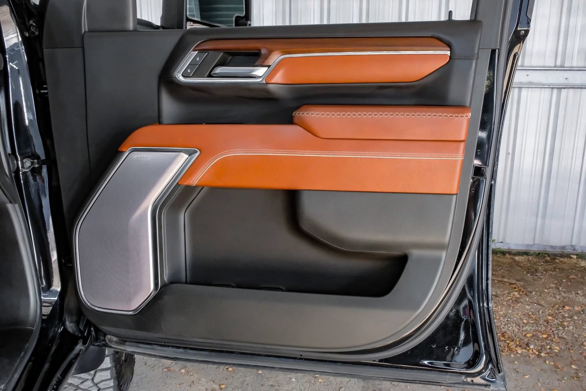 Used 2024 GMC Sierra 2500 Denali Ultimate AWD/4WD image 46