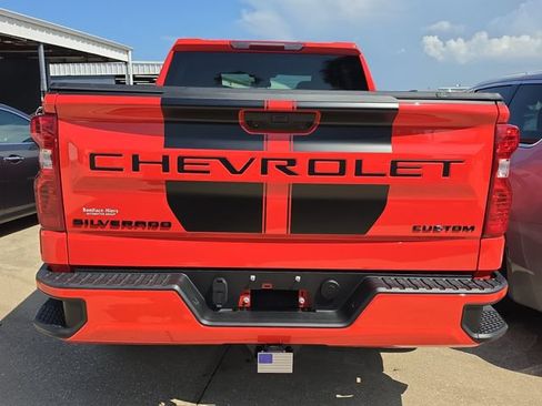 Used 2025 Chevrolet Silverado 1500 Custom w/ Rally Edition RWD image 3