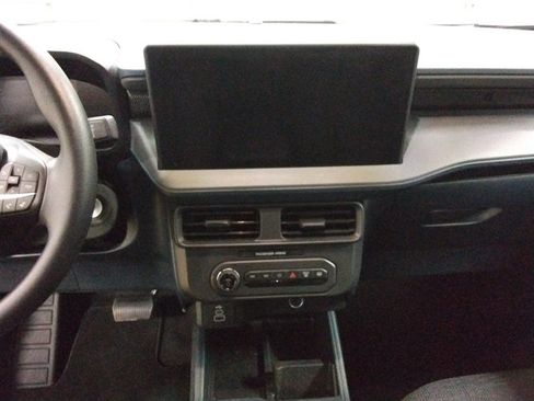 Used 2025 Ford Maverick XL w/ 4K Tow Package AWD/4WD image 12