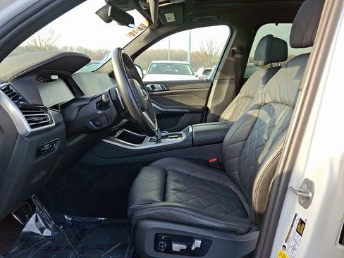 Used 2023 BMW X5 M50i w/ Executive Package image 13