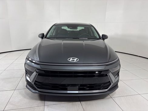 New 2026 Hyundai Sonata Blue FWD image 8
