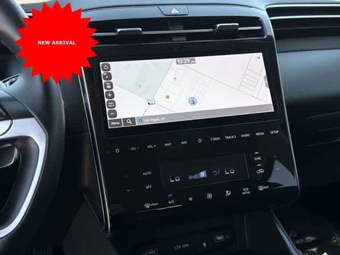 Certified 2022 Hyundai Tucson Limited image 21