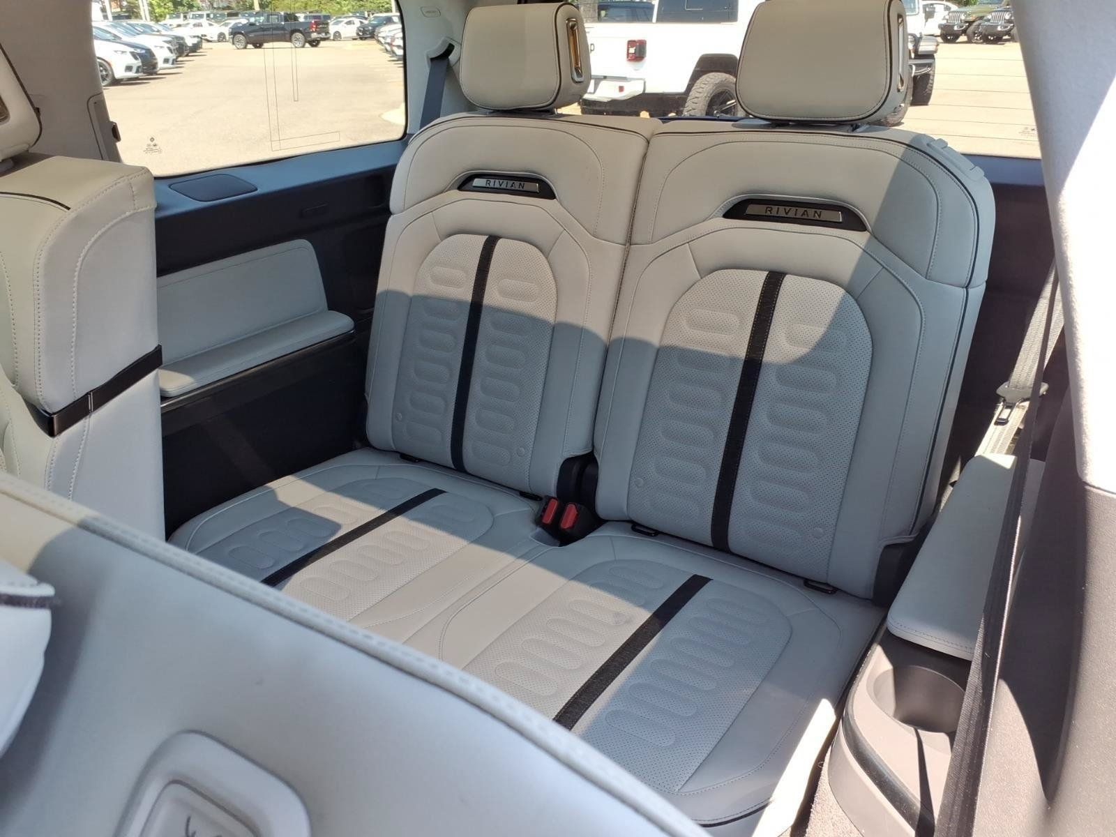 Used 2024 Rivian R1S Adventure Quad AWD/4WD image 17