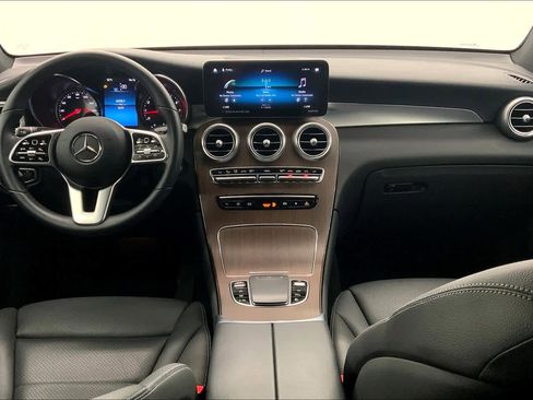 Used 2022 Mercedes-Benz GLC 300 image 16