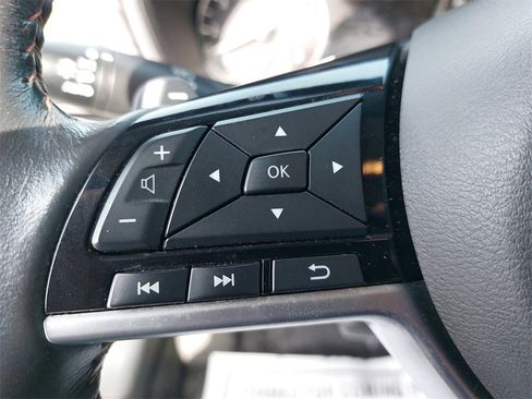 Used 2023 Nissan Altima 2.5 SR image 14