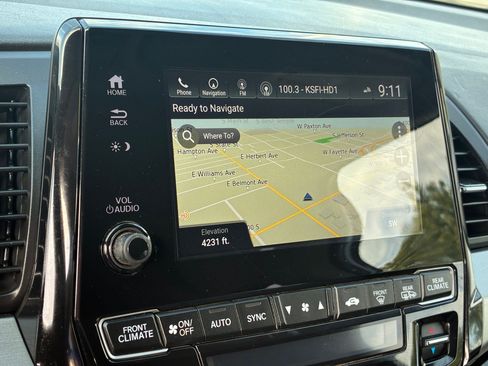 Used 2021 Honda Odyssey Touring image 25
