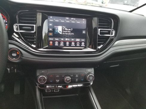 Certified 2022 Dodge Durango SXT w/ Trailer Tow Group IV AWD/4WD image 25
