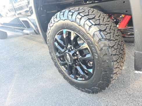 New 2026 Chevrolet Silverado 2500 LT w/ Trail Boss Package image 9