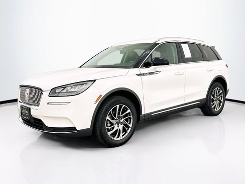 Used 2022 Lincoln Corsair AWD w/ Equipment Group 101A image 3