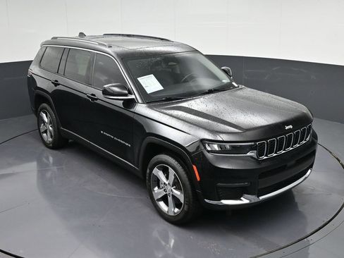 Used 2021 Jeep Grand Cherokee L Limited AWD/4WD image 19