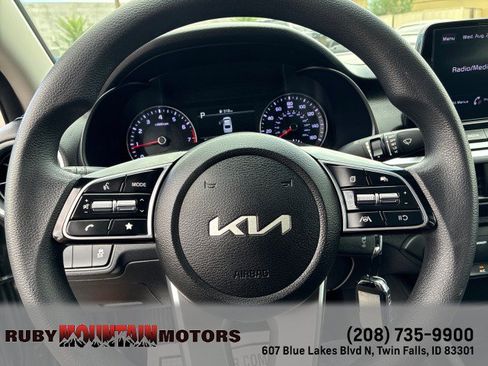 Used 2023 Kia Forte LX FWD image 14