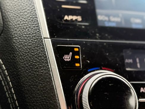 Used 2018 Subaru Outback 3.6R Touring w/ Popular Package #3 image 16