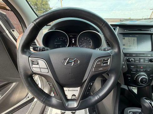 Used 2018 Hyundai Santa Fe Sport w/ 2.4L Tech Package 04 AWD/4WD image 22