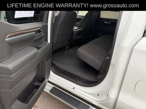 Used 2024 Chevrolet Silverado 1500 RST AWD/4WD image 27