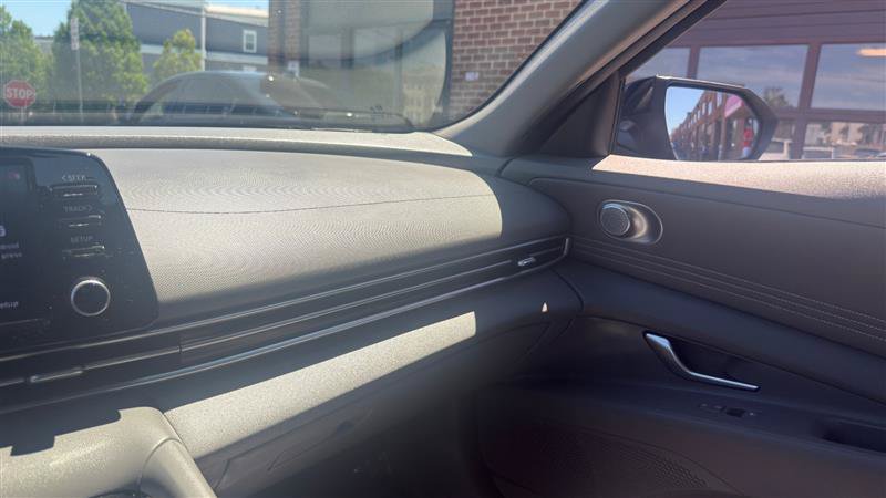 Used 2021 Hyundai Elantra SEL w/ Convenience Package FWD image 36