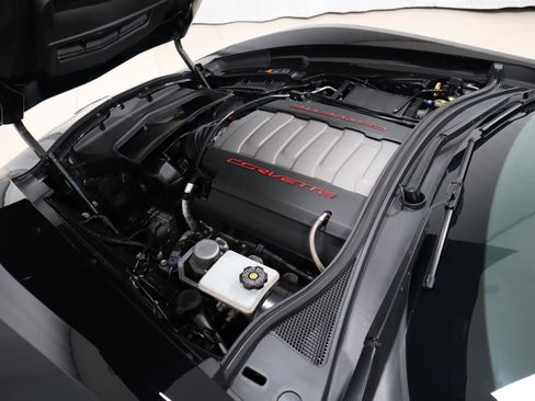 Used 2019 Chevrolet Corvette Grand Sport w/ Carbon Flash Badge Package image 10