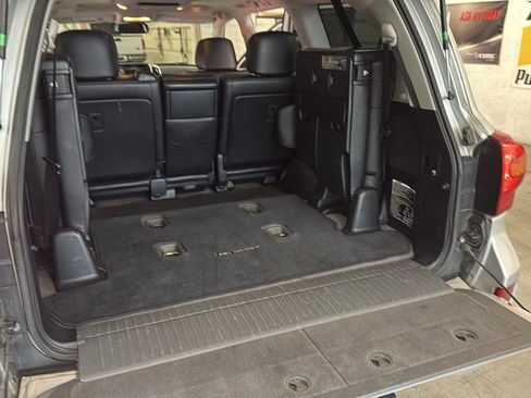 Used 2013 Toyota Land Cruiser AWD/4WD image 47