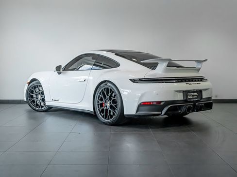Certified 2026 Porsche 911 Carrera GTS RWD image 3