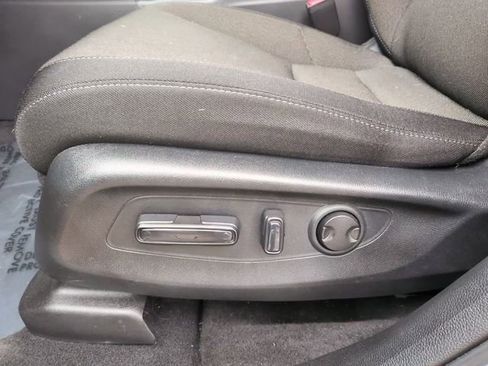 Used 2024 Honda CR-V EX image 15