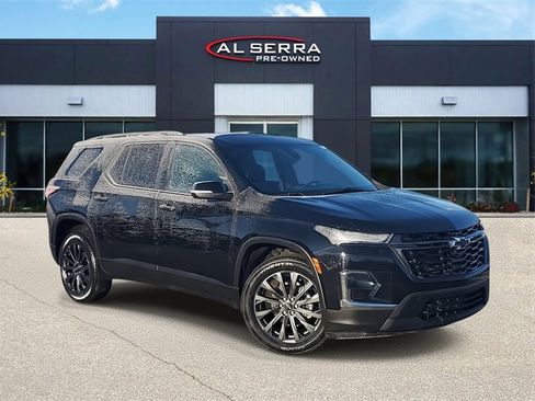 Certified 2023 Chevrolet Traverse RS image 1