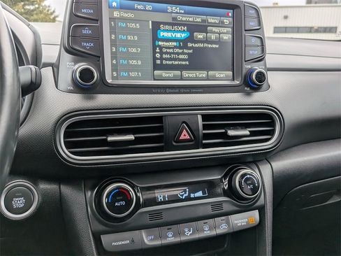 Used 2021 Hyundai Kona Ultimate image 24