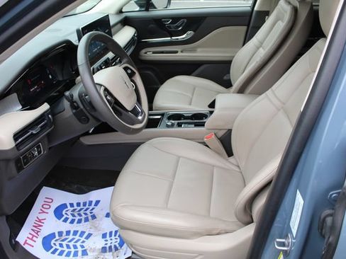 Certified 2023 Lincoln Corsair AWD w/ Equipment Group 101A image 14