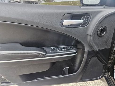 Used 2021 Dodge Charger SXT w/ Leather Interior Group image 10