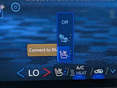 Used 2024 Chevrolet Blazer EV RS image 32